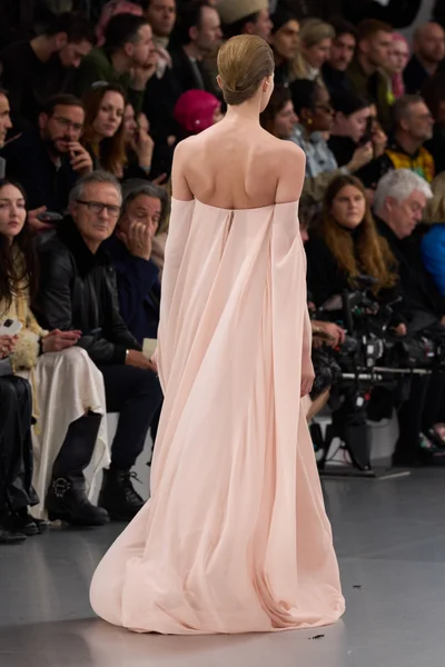 Look 72